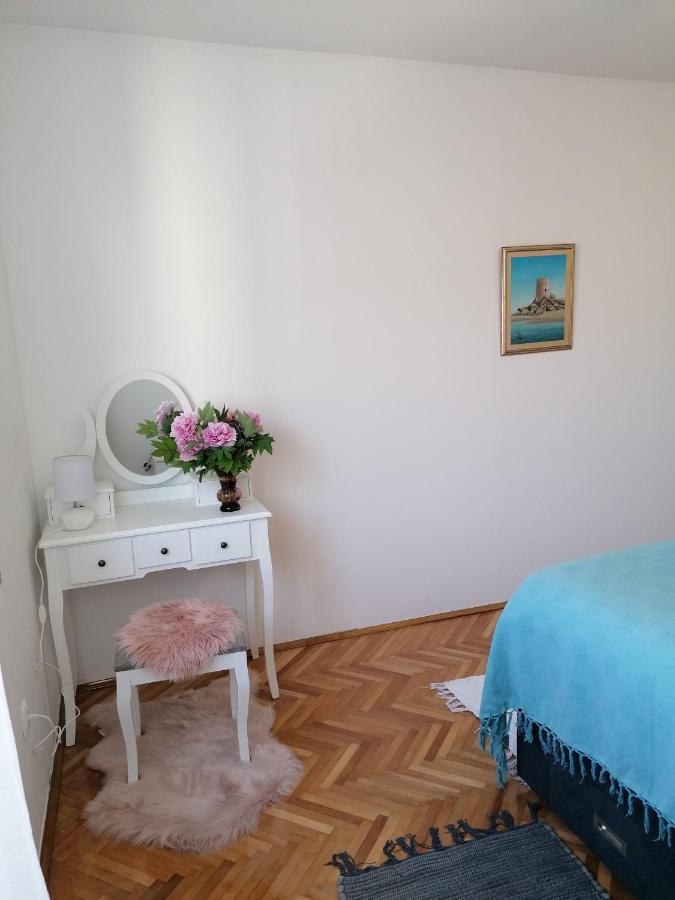 Ferienwohnung Sunny Spot Pula Exterior foto
